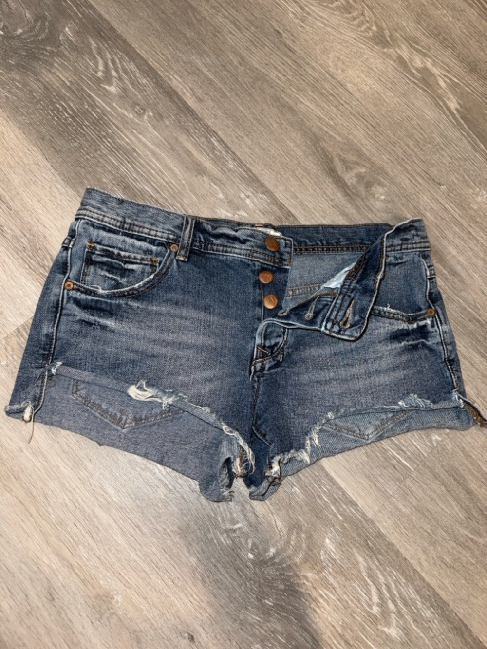 Women’s Free People jean shorts